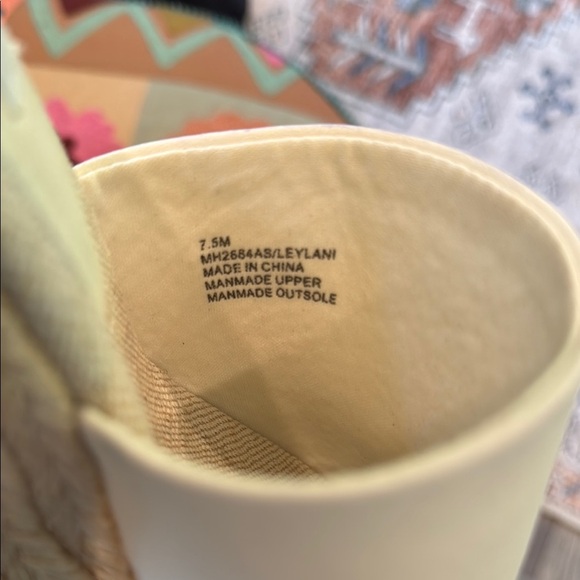 Altar'd State Cream Espadrille Platform Shoes size 9 - Picture 4 of 9